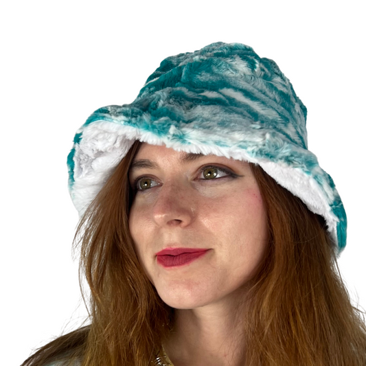 Arctic Waves Reversible Fuzzy Bucket Hat