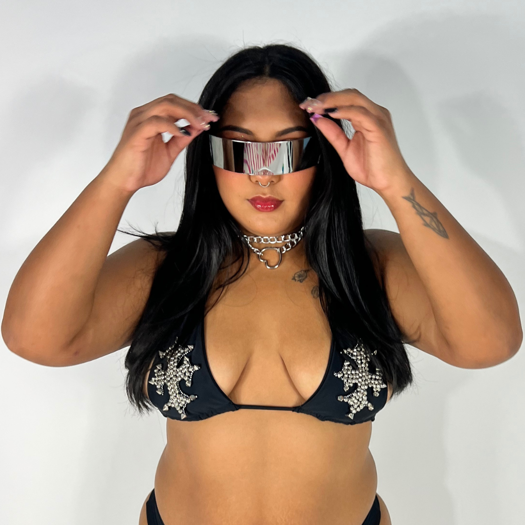 Divinity Triangle Top